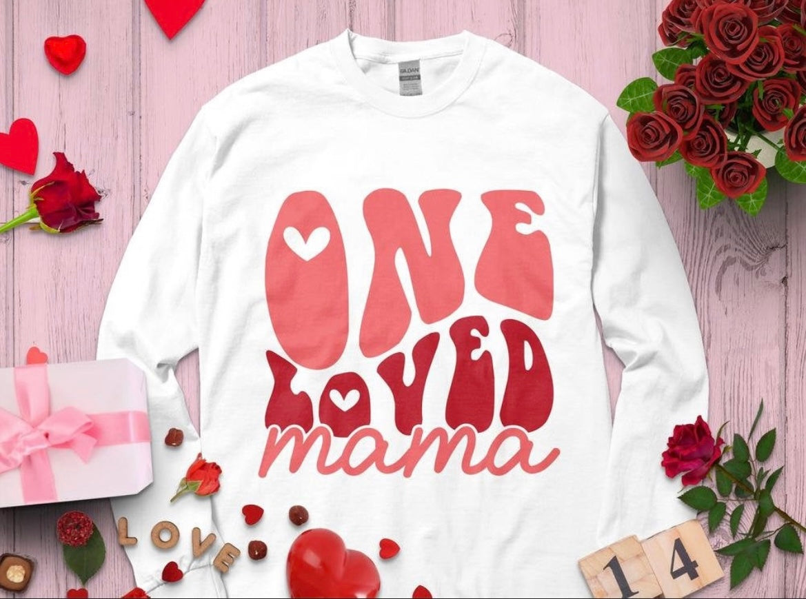 Retro One Loved Mama Valentine shirt